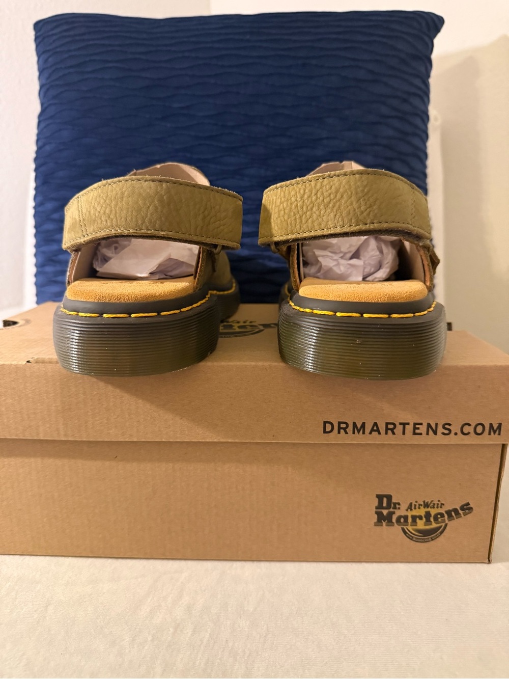 Dr. Martens Jorge II Muted Olive Nubuck Mules Women’s 8 Men’s 7 NIB - Picture 5 of 10